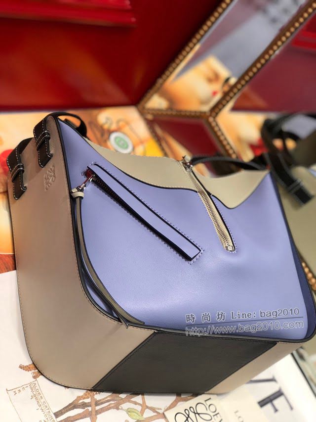 LOEWE包包 羅意威hammock小號肩背手提吊床包  tcl1098